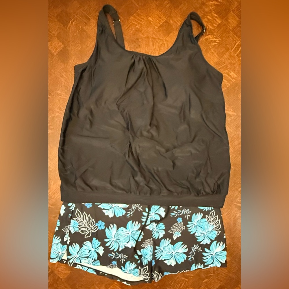 Black and Blue Floral Women's Swim Set - Picture 2 of 13